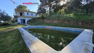 Xalet a Pozoblanco. Chalet en venta en el puerto calatraveño