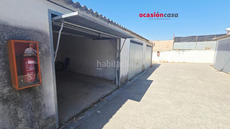 Foto 6b88ed4a-3f6b-4e42-a32e-afa226278da7. Aparcament cotxe a Pozoblanco