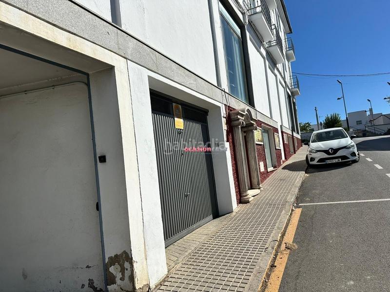 Foto 6da71514-9f56-47db-bc41-a256e26a3e86. Aparcament cotxe a Pozoblanco
