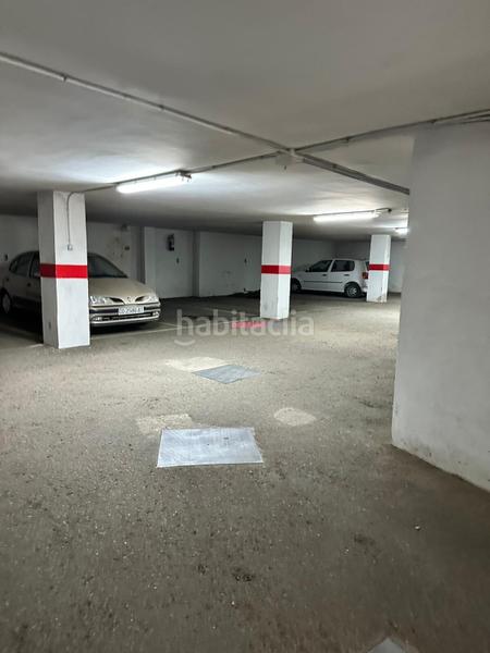 Foto c19c3dd8-eae7-4501-9923-b2573daee0b5. Aparcament cotxe a Pozoblanco