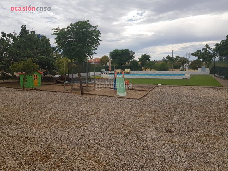 Foto 17810067-268e-4bca-9852-17cb9470f359. Xalet amb aparcament piscina a Alcaracejos