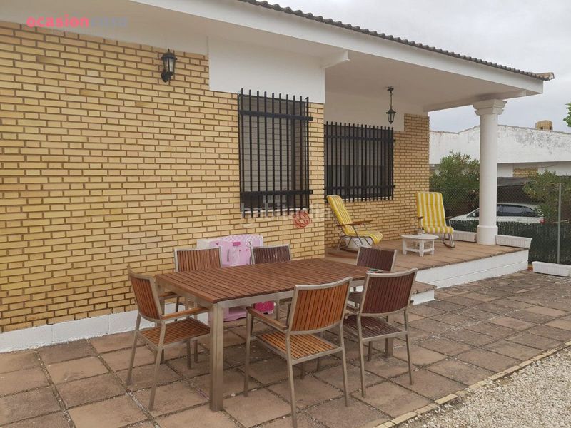 Foto 37b0cd9f-5e0e-4735-a84b-664652bd87c8. Xalet amb aparcament piscina a Alcaracejos