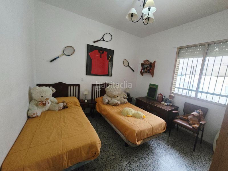 Foto 96f0659f-ea26-425a-a809-ec3c05d3ad19. Xalet amb aparcament piscina a Alcaracejos