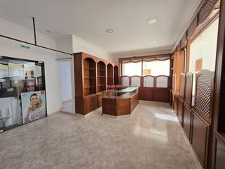 Lloguer Local Comercial a Pozoblanco. Local en alquiler en zona san gregorio