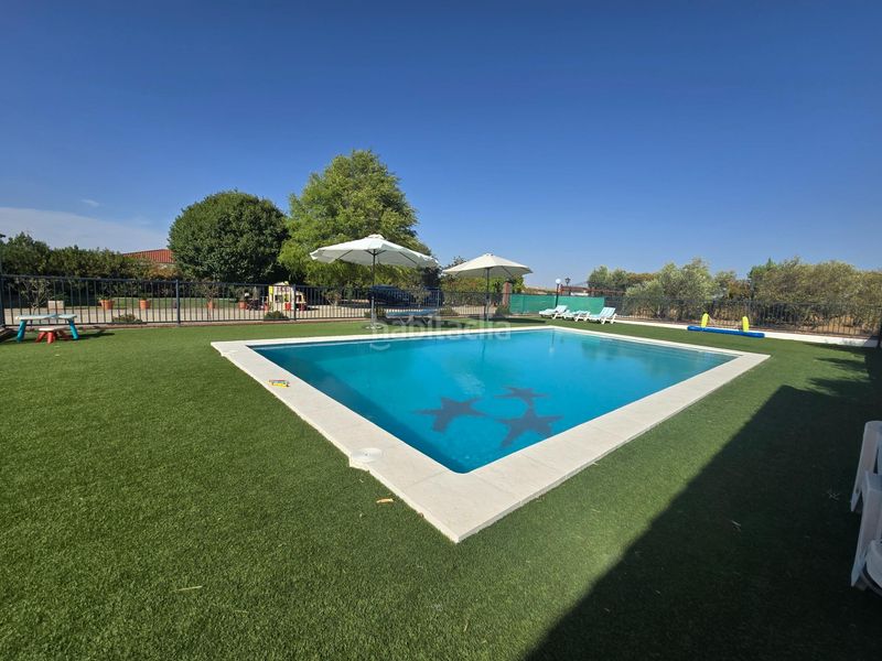 Foto b5b34256-e6c2-40a4-95cb-54493bff7288. Chalet en exclusiva! en Añora