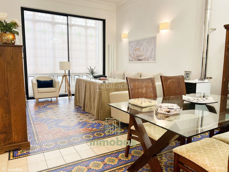 Foto 3736f59e-4474-4d83-b0bd-df344884fc27. Casa amb calefacció aparcament a Casco Antiguo Badajoz