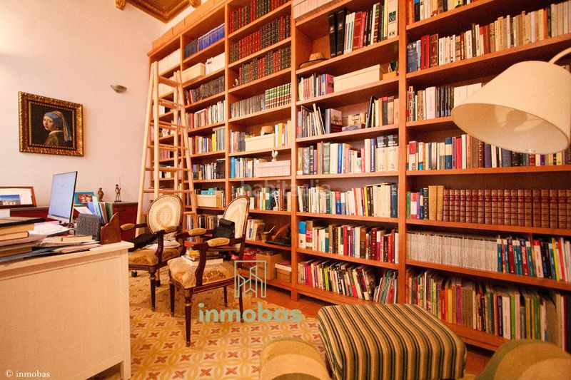 Foto 817eab7c-bc6a-4c29-9b5e-8c924af39756. Casa amb calefacció aparcament a Casco Antiguo Badajoz