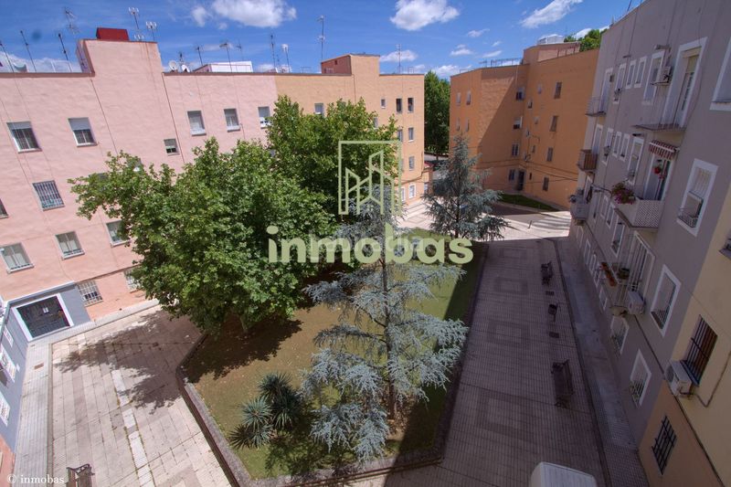 Foto da1a4dd4-136b-497b-b58c-a30438be06f7. Pis a Santa Marina Badajoz