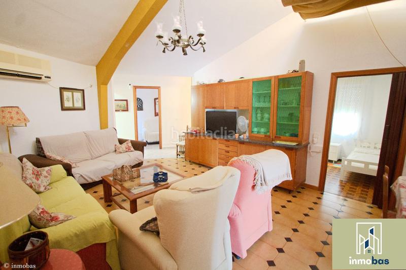 Foto 4da15bf8-265f-4010-a2d9-9abbade9c36d. Casa en las golondrinas parcela con la mejor ubicación del mercado en Badajoz