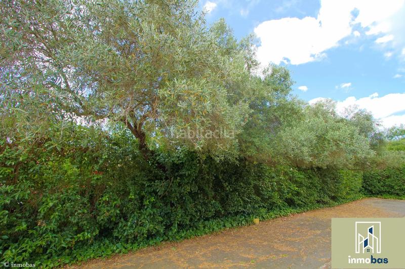 Foto 6ffd5e6c-00d9-49b6-9fba-72b844fd88e8. Casa en las golondrinas parcela con la mejor ubicación del mercado en Badajoz