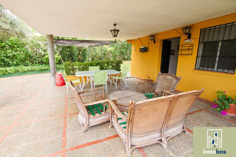 Foto 80949d33-f247-4800-adcd-bc47771f6d99. Casa en las golondrinas parcela con la mejor ubicación del mercado en Badajoz
