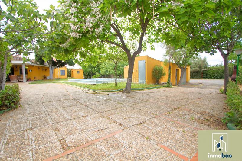 Foto ec547531-0c77-4e87-9d3d-d067d894bb91. Casa en las golondrinas parcela con la mejor ubicación del mercado en Badajoz