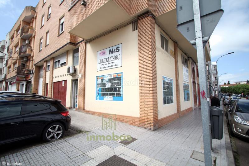 Foto 2b6c068e-3df3-416d-8077-b27e4d3fc104. Local comercial oportunidad en Pardaleras en Pardaleras Badajoz