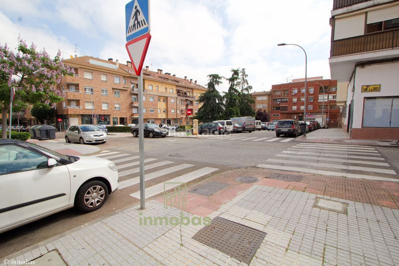 Foto 384d418a-7895-434b-91a4-51400fca6bf7. Local comercial oportunidad en Pardaleras en Pardaleras Badajoz