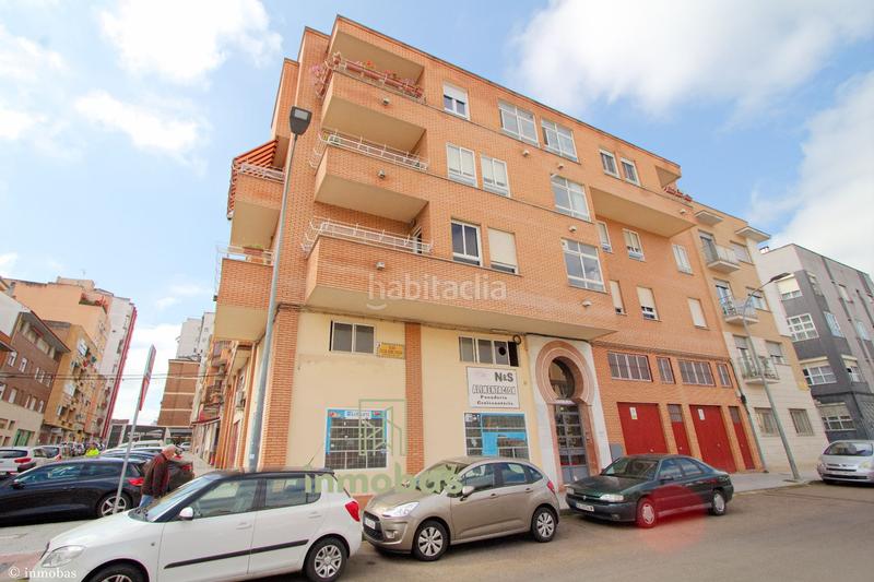 Foto 509fa5e4-74f9-4198-81bc-f8e7e9d286b1. Local comercial oportunidad en Pardaleras en Pardaleras Badajoz