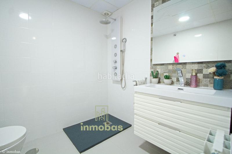 Foto a68f20ed-971a-4a16-afa1-2461bced377e. Casa adossada amb calefacció a Golf Guadiana Badajoz