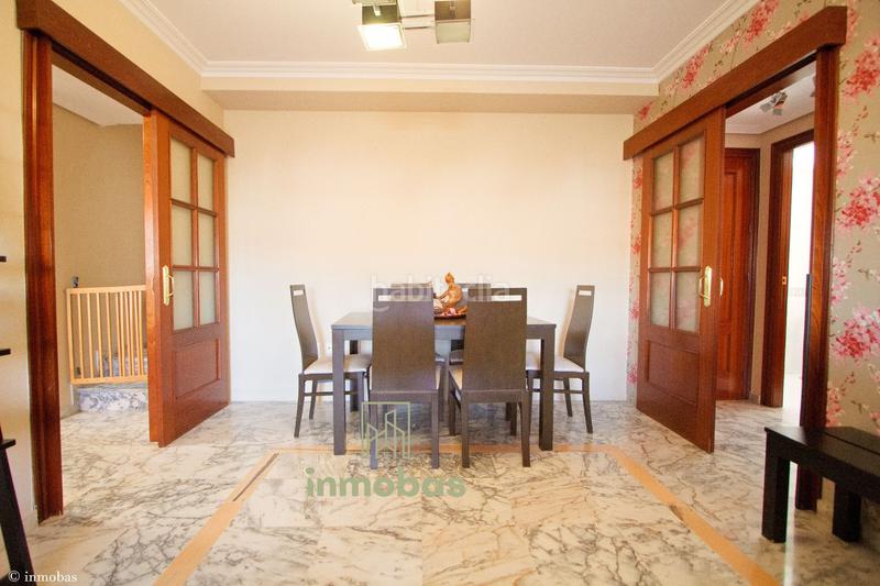 Foto 37bd95bd-bcd4-46eb-8f37-894d06d72d33. Ático  dúplex con terraza y vistas panorámicas en Ciudad Jardín en Badajoz