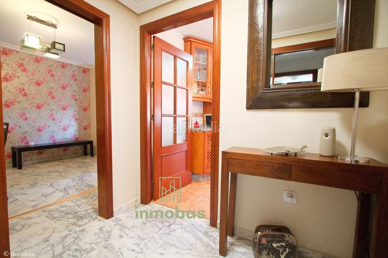 Foto b6069bbd-042b-4c4b-9e6c-b63eb1b4532d. Ático  dúplex con terraza y vistas panorámicas en Ciudad Jardín en Badajoz