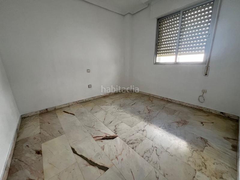 Foto c76fcd8d-45c3-4827-be13-dcb31a0f281d. Piso alquiler por habitaciones en Valdepasillas - La Paz - Huerta Rosales Badajoz