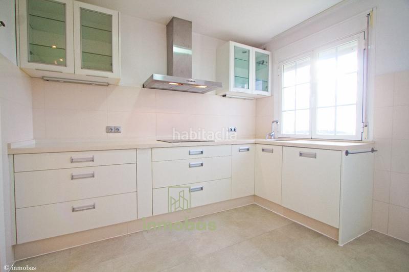 Foto 12e28b76-ce7b-43a7-8a9c-4389e0b80b76. Attico con riscaldamento in Avenida Elvas Badajoz