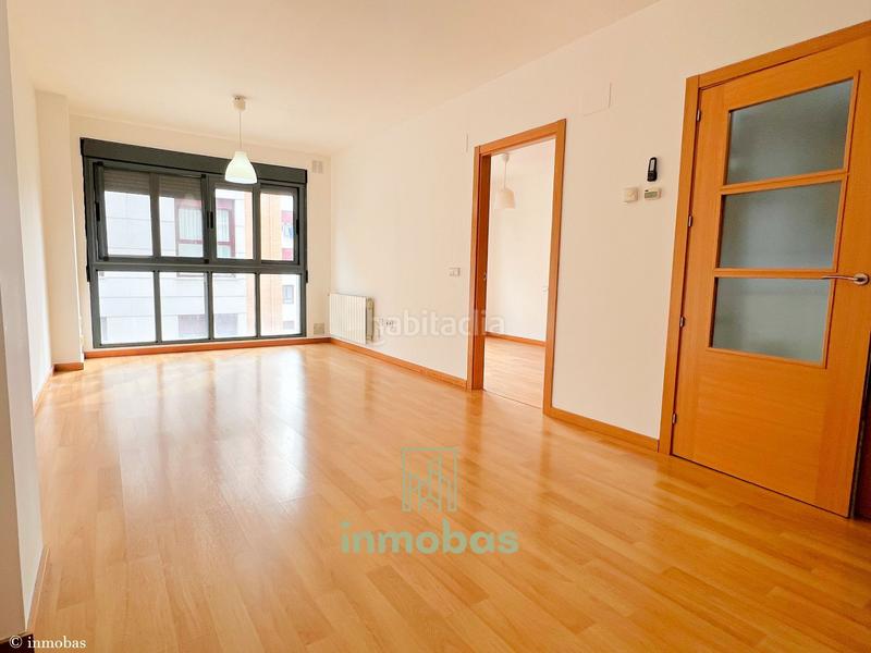 Foto 24af00ea-7d82-49b4-a66a-f2eaf956b51e. Apartament amb calefacció a Casco Antiguo Badajoz