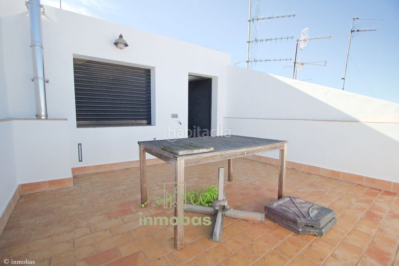Foto e7708224-a0b7-4a48-80e2-e10fcbae4b20. Casa amb calefacció a Casco Antiguo Badajoz