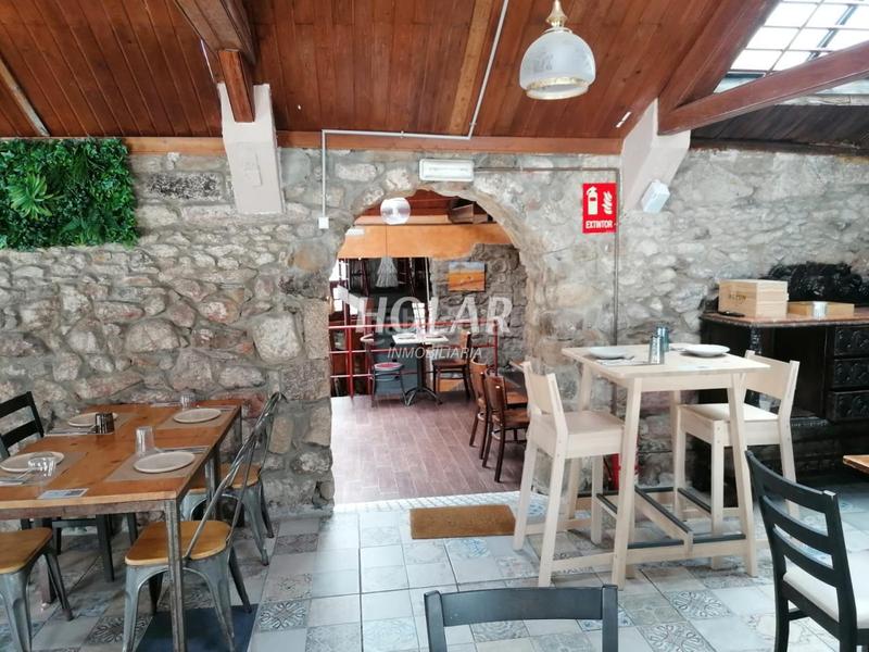 Foto 391c207e-cbc5-469c-b0f0-00c8d97eb63e. Lloguer local comercial a Casco Vello Vigo