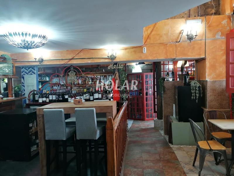 Foto e927944f-ce1c-4c1d-a050-75e440698755. Lloguer local comercial a Casco Vello Vigo