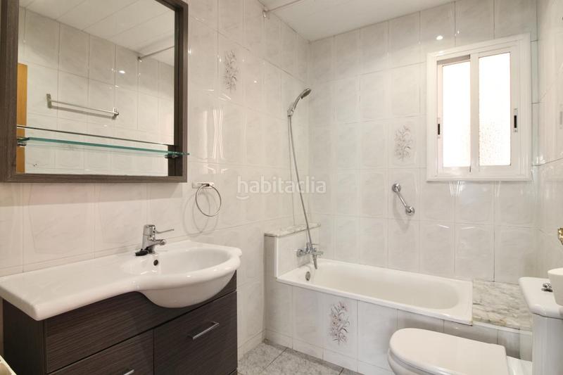Foto 7b17e0f3-d1d4-453d-8995-c65992a839b5. Etagenwohnung in Sant Martí de Provençals Barcelona