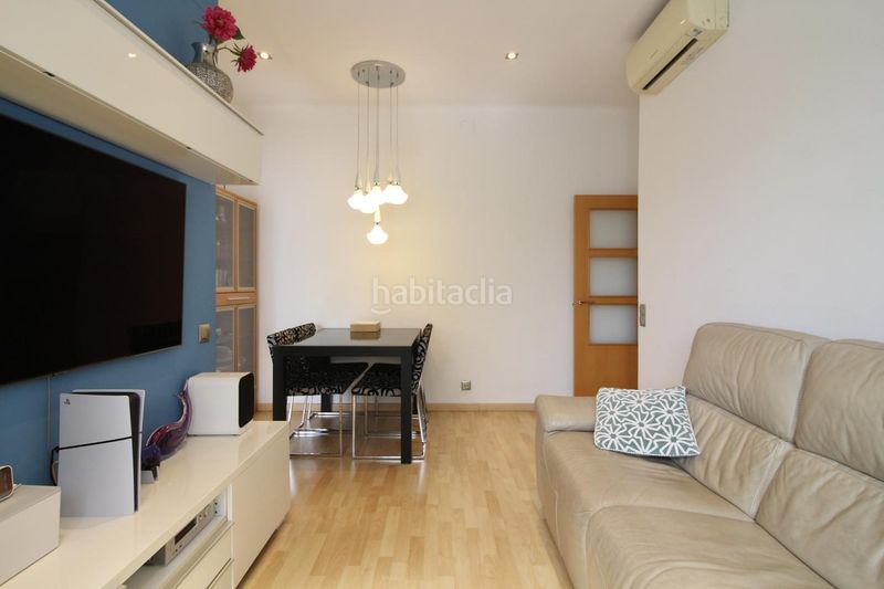 Foto f738595f-f826-4126-8915-89d9152094a2. Pis a Sant Martí de Provençals Barcelona