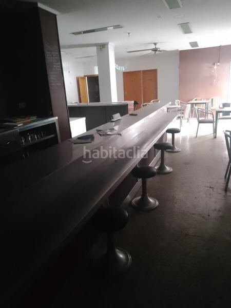 Foto dd8651ca-7d83-464a-be87-c66f9ed6ea73. Alquiler local comercial local cafeteria cercveceria en alquiler en Elche / Elx