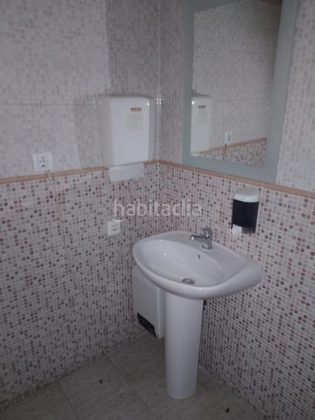 Foto 82ad94f5-9560-42f5-91d7-b4a95ff92f20. Location local commercial dans Pont Nou - Corazón de Jesús Elche / Elx