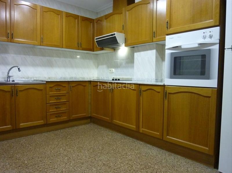 Foto fdec83ea-23da-4fe4-95f9-ab5dfdd68802. Location appartement dans Centro Elche / Elx