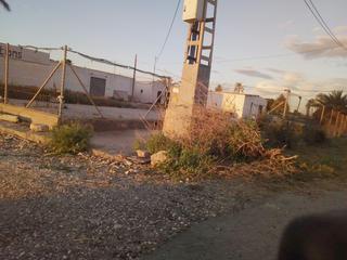 Alquiler Local Comercial en Algorós - El Derramador. Nave-local en alquiler