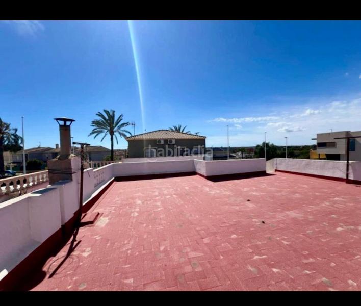 Foto 446bf870-e587-4607-be48-2bd649c5efad. Location chalet avec cheminée parking piscine dans El Altet Elche / Elx