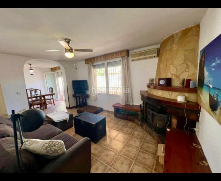 Foto bfa52587-3347-42fe-a1da-42e41c0059a2. Location chalet avec cheminée parking piscine dans El Altet Elche / Elx