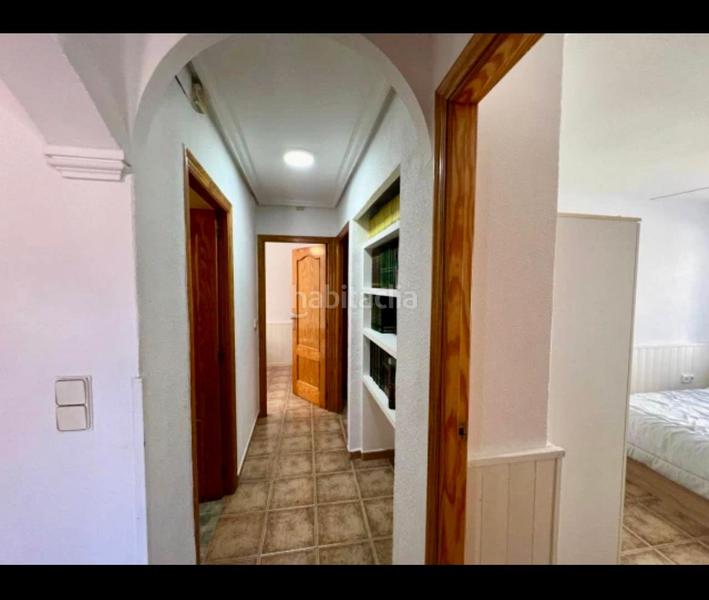 Foto 299a4e4c-5544-4b7b-942e-334968fcb258. Rent chalet with fireplace parking pool in El Altet Elche / Elx