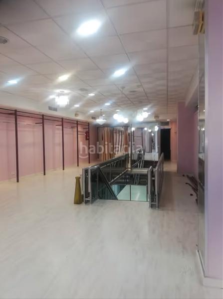 Foto e80aa4fe-ff22-4d7e-9c51-37fe0c74eddc. Affitto locale commerciale in Centro Elche / Elx