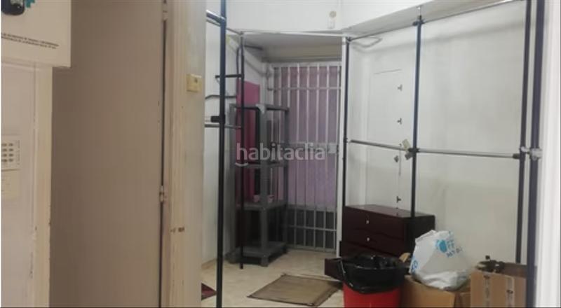 Foto a6cf2763-ddbb-4f20-8716-9a72c6d8b888. Lloguer local comercial a Centro Elche / Elx