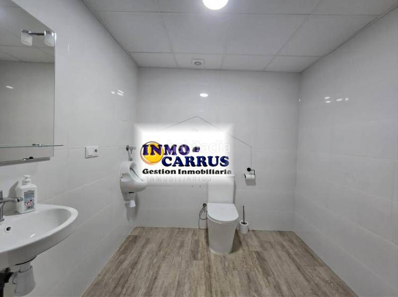 Foto 3426b576-6f5d-4930-b5a2-7cc7b97e9525. Alquiler local comercial local para cafeteria resturante en Torrellano en Elche / Elx