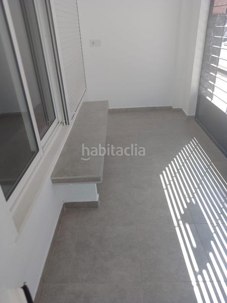 Foto da9c2802-1dcf-4c16-8506-0cee31580521. Alquiler local comercial local reformado en Altabix en Elche / Elx