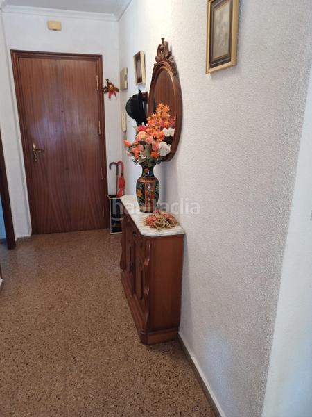 Foto b78ebe6f-ea25-4054-a16c-634b9ebdc7ab. Location appartement dans Centro Elche / Elx