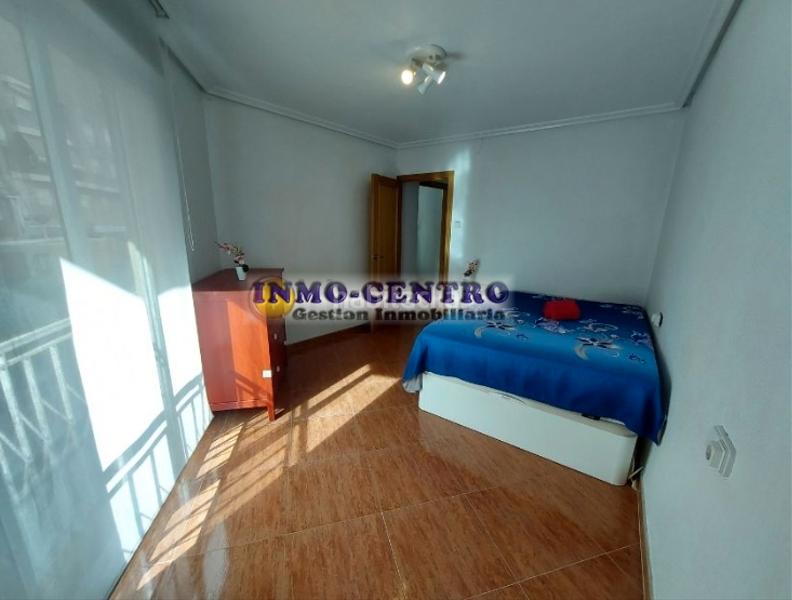Foto 074a392b-f45a-4e58-81ec-1a2b19828fde. Rent flat in Carrús Este Elche / Elx