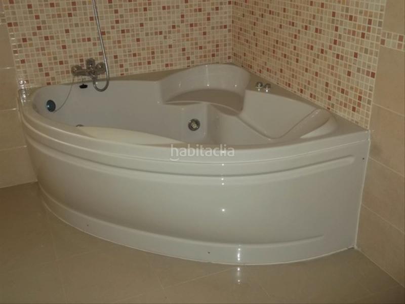 Foto a4e5c012-cc90-420d-b1f1-54a525a3b83e. Affitto casa a schiera con parcheggio in Las Fuentes-Los Cipreses Aspe