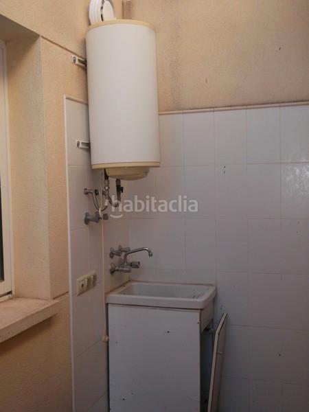 Foto 2eb451f8-fae7-4cac-87b9-d80d1bc53f43. Alquiler casa adosada triplex adosado en alquiler en Aspe