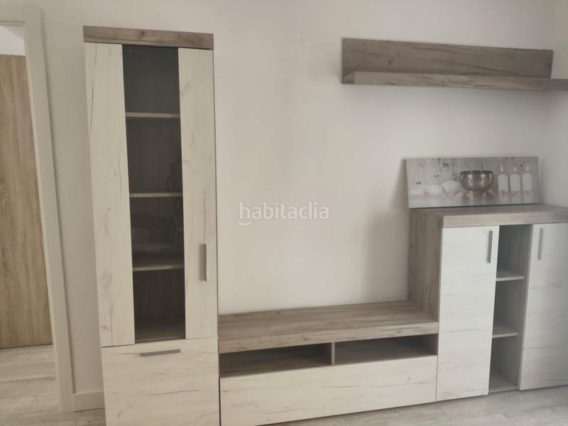 Foto 5a6dd32d-3993-47b8-901a-1b9f1814c9cc. Alquiler apartamento estudio de alquiler en Sector V de elche en Elche / Elx