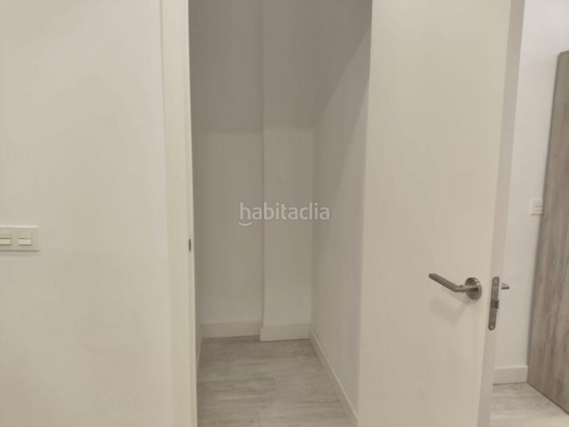 Foto 6add1380-6d26-4605-ba28-37c1807ba679. Alquiler apartamento estudio de alquiler en Sector V de elche en Elche / Elx