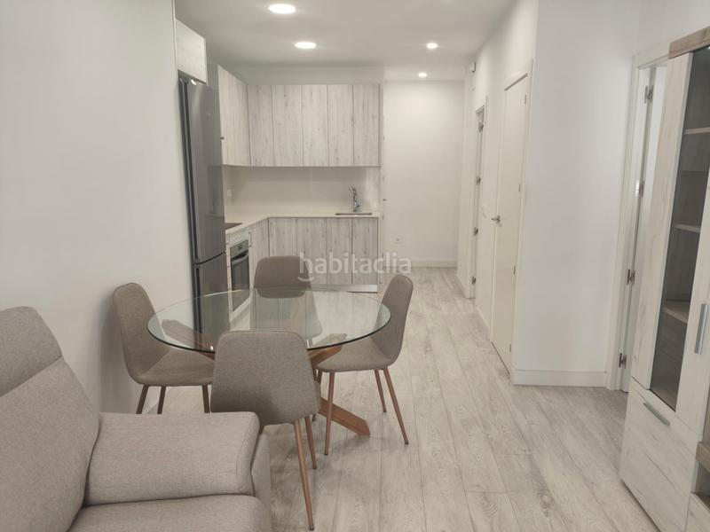 Foto ae840728-4221-48eb-938d-1ded16447a78. Alquiler apartamento estudio de alquiler en Sector V de elche en Elche / Elx