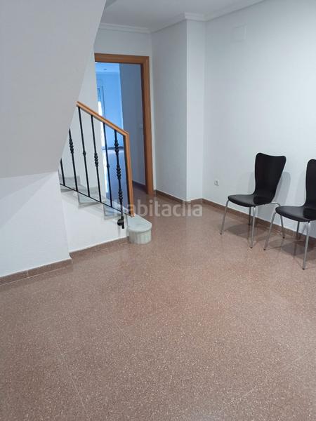 Foto 1467c2b8-f55c-42a8-b682-e89a5a79ac4b. Miete zweistöckige wohnung in Carrús Oeste Elche / Elx