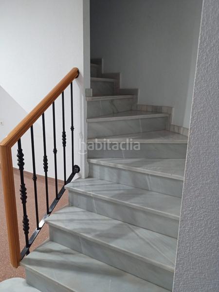 Foto b958230d-d4c9-499c-bfd5-7f851f206b1e. Rent duplex in Carrús Oeste Elche / Elx